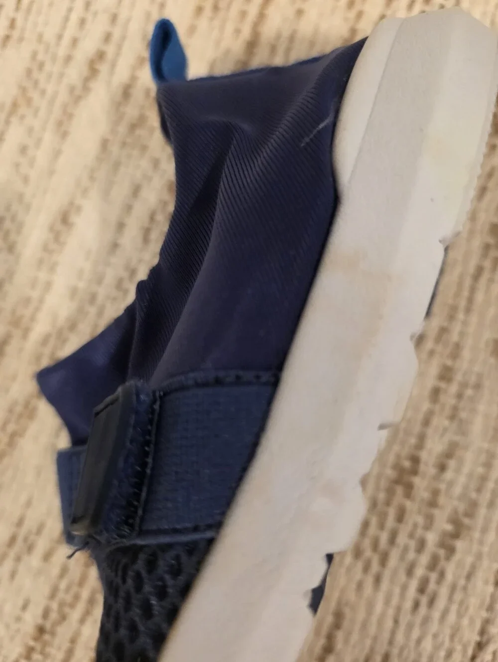 🌊 Cat & Jack Kids Boys Girls Size 11 Navy Blue Water Shoes